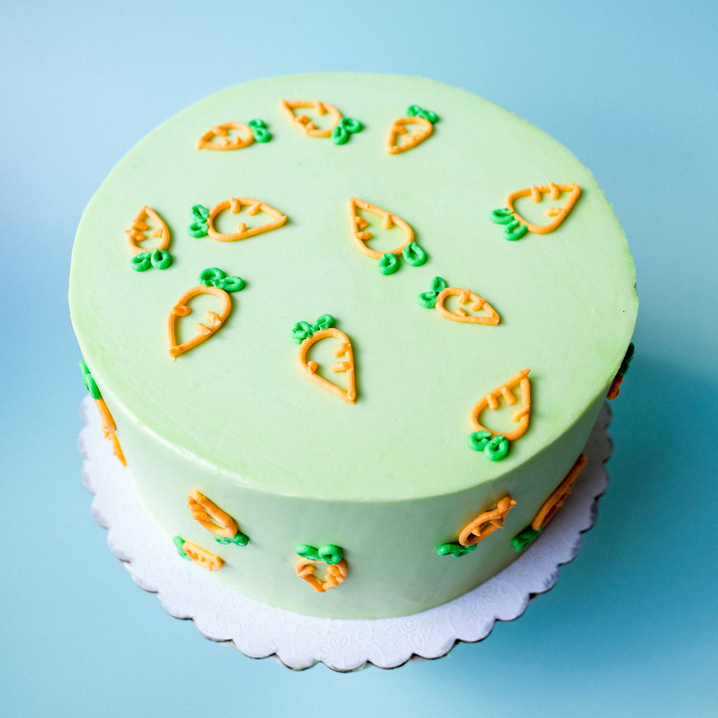 Green cake with carrots 