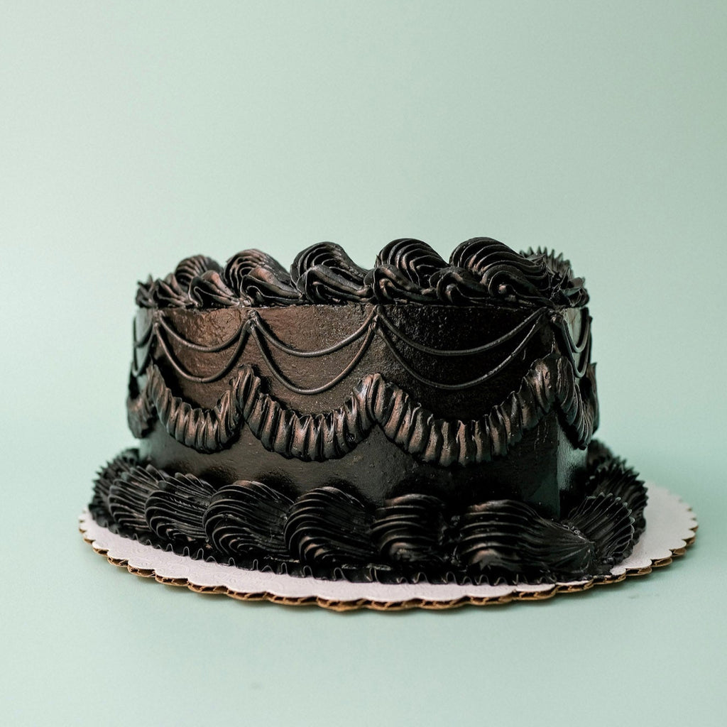 heart shaped vintage ornate cake 