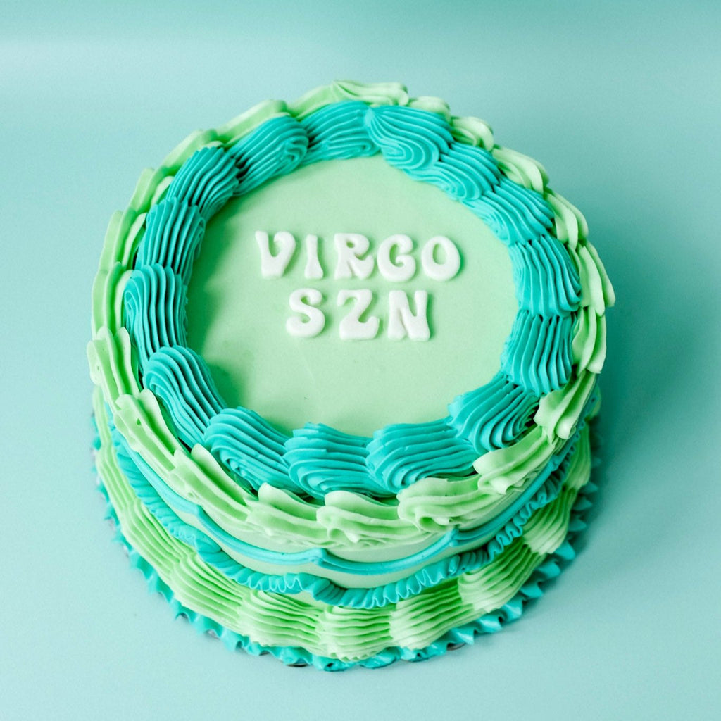 Round ornate astrology cake, Teal and Green. 