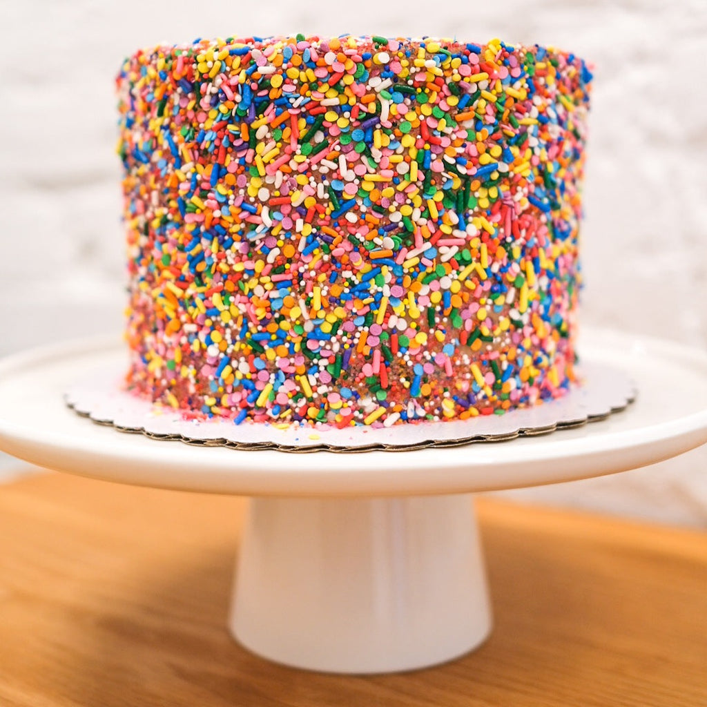 Sprinkle Explosion Cake – Padoca Bakery