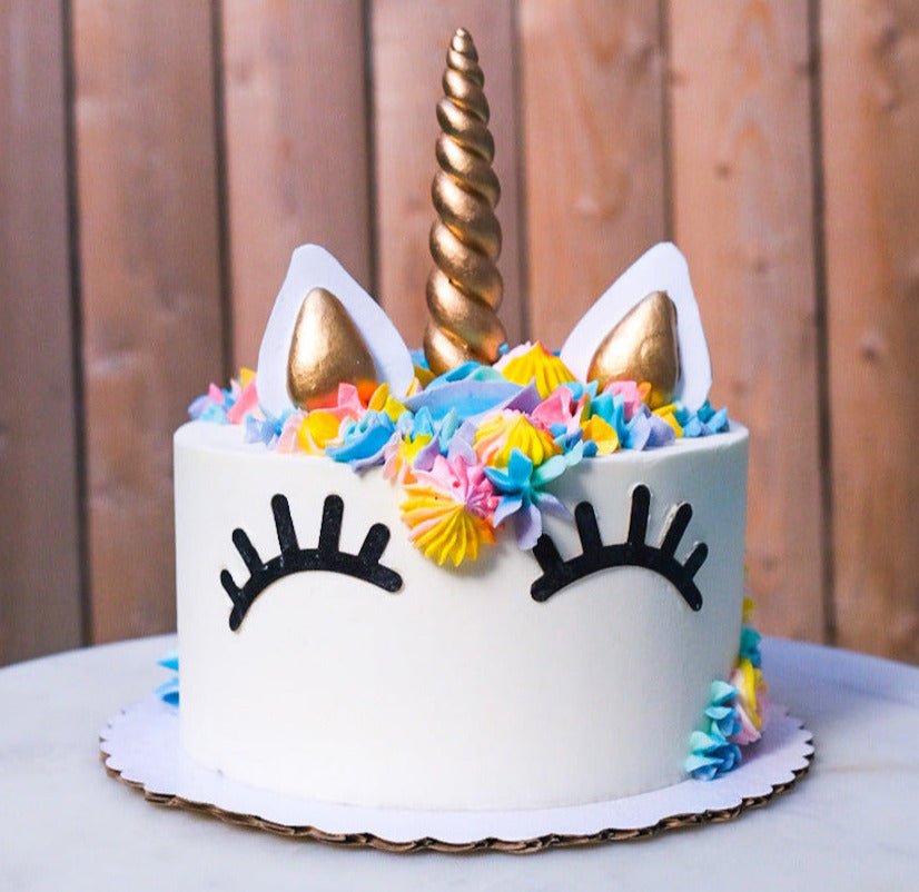 A unicorn cake